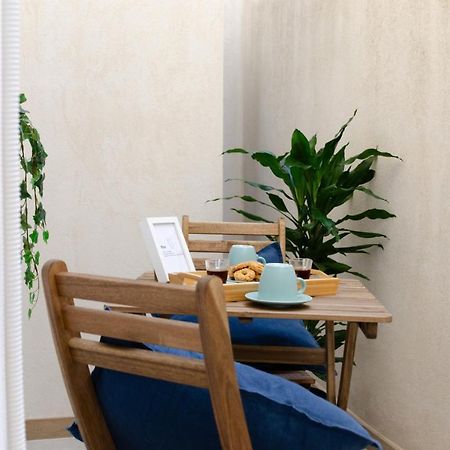 Modern Stone Apartment In The Heart Of Bari Zewnętrze zdjęcie